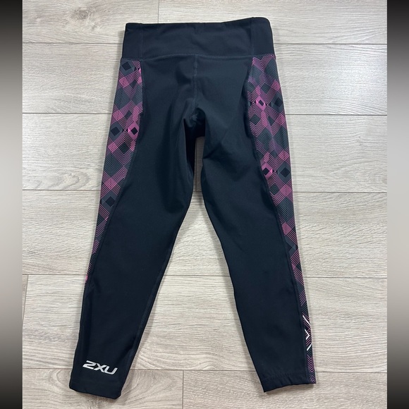 2XU Black Compression Legging Tights Pink Side Print - Picture 2 of 10